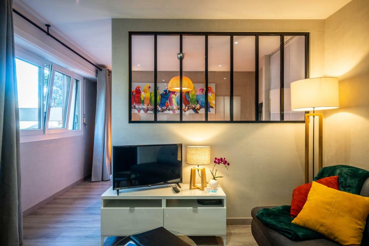 Le Chatelet- Parking Gratuit - Cosy Et Design - A 10 Mn De Geneve Annemasse Kültér fotó