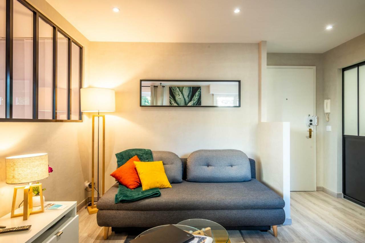 Le Chatelet- Parking Gratuit - Cosy Et Design - A 10 Mn De Geneve Annemasse Kültér fotó